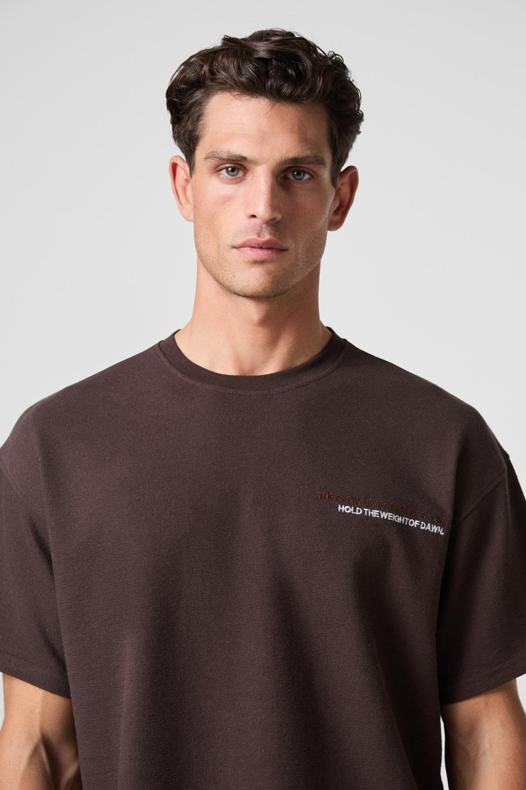 MOTI Erkek Göğsü Sırtı Baskılı %100 Organik Pamuk Oversize Fit Bisiklet Yaka Kahverengi T-Shirt