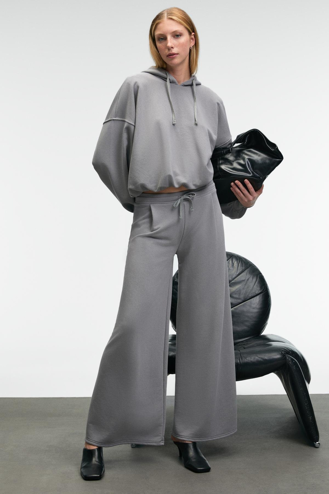 ORMIRA Kadın Oversize Fit Yanları Cepli Lastikli Bel Gri Eşofman Altı