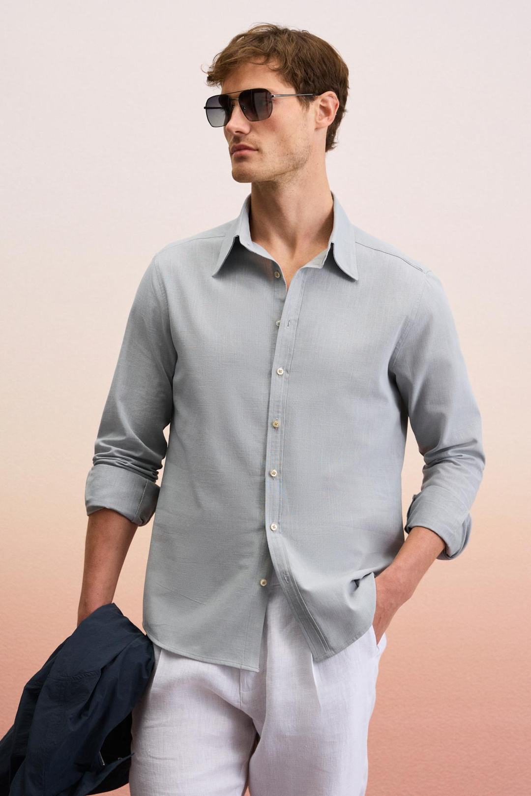 PERTTU Erkek %100 Pamuk Slim Fit Dar Kesim Düğmeli Yaka Keten Görünümlü Flamlı Gri Gömlek