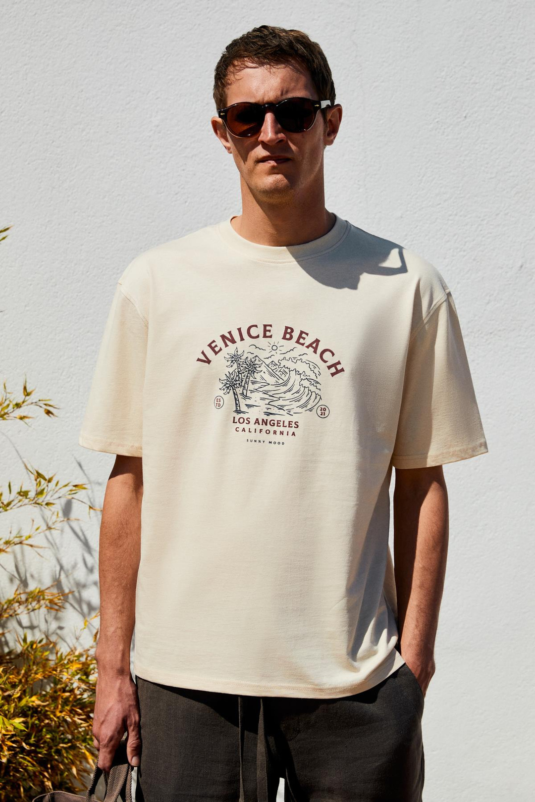 PROVENCE Erkek Bisiklet Yaka %100 Organik Pamuklu Regular Fit Açık Bej T-Shirt