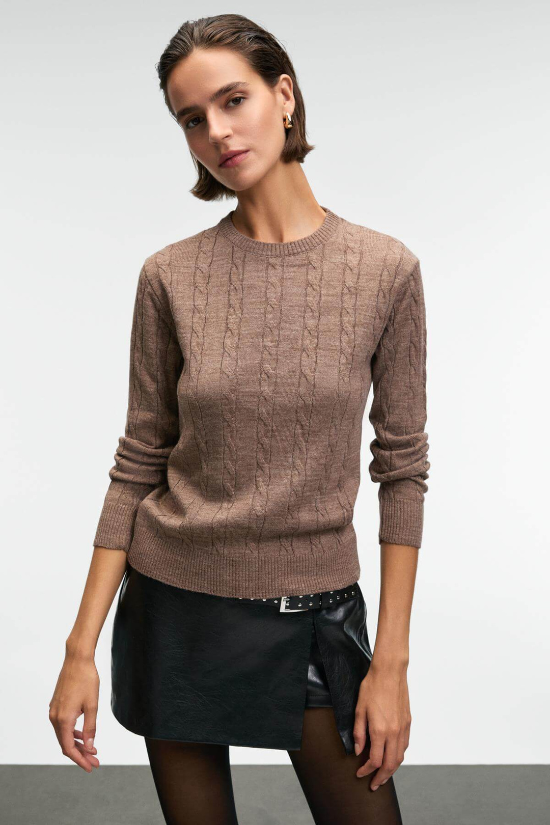 QUERIDA Kadın Yuvarlak Yaka Saç Örgülü Regular Fit Triko Kahverengi Kazak