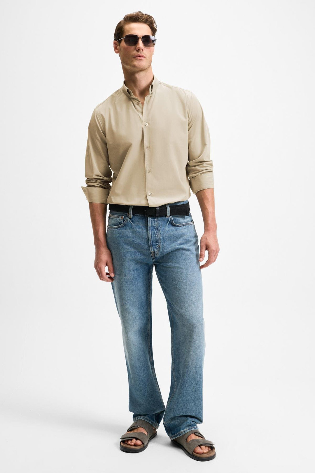RISTO Erkek Düğmeli Yıkama Sonrası Ütü İhtiyacını En Aza İndiren Kumaş Gömlek Yaka Manşetli Bej Gömlek