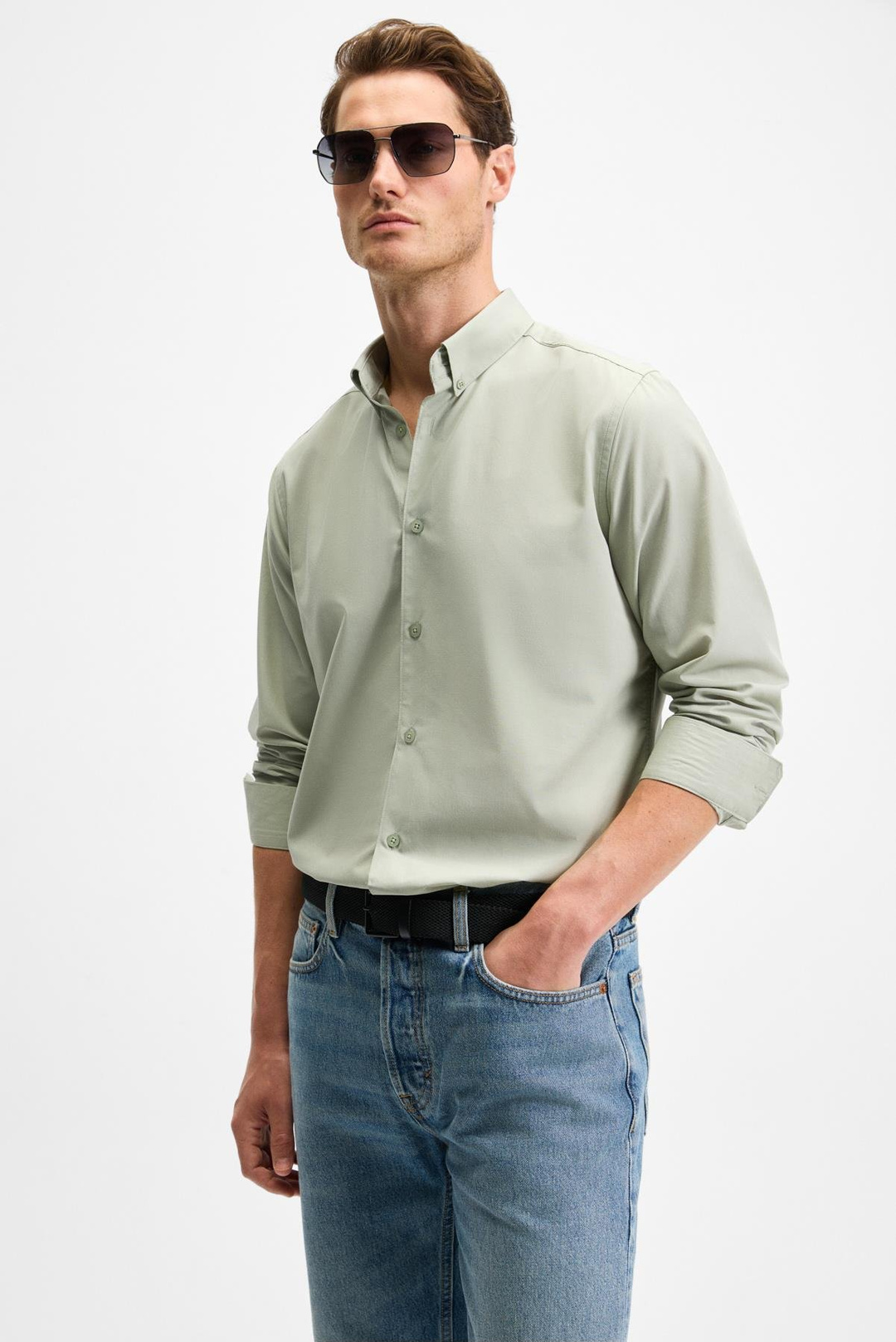 RISTO Erkek Düğmeli Yıkama Sonrası Ütü İhtiyacını En Aza İndiren Kumaş Gömlek Yaka Manşetli Yeşil Gömlek