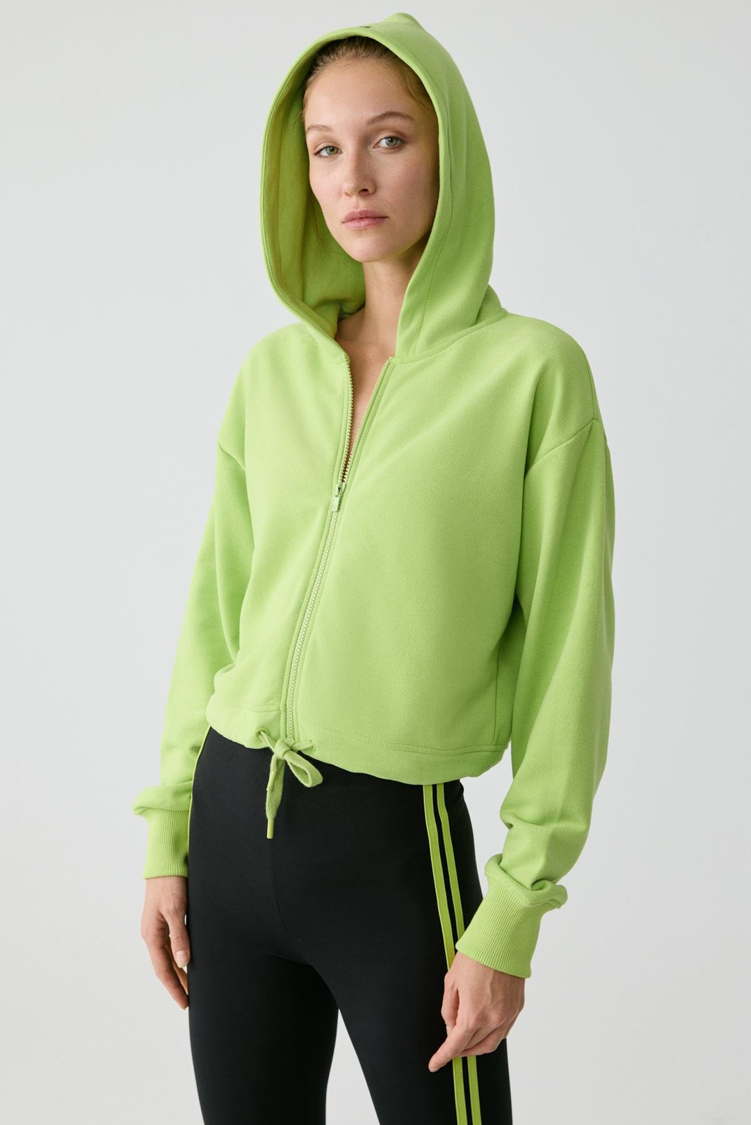 TIANNA Kadın Kapüşonlu Uzun Kollu Fermuarlı Relaxed Fıstık Yeşili Sweatshirt