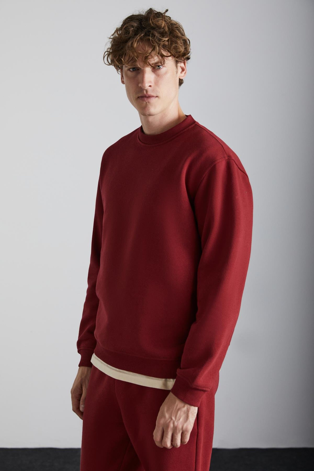 TRAVIS Erkek Organik Kumaşlı Yumuşacık Regular Fit Yuvarlak Yakalı Bordo Sweatshirt