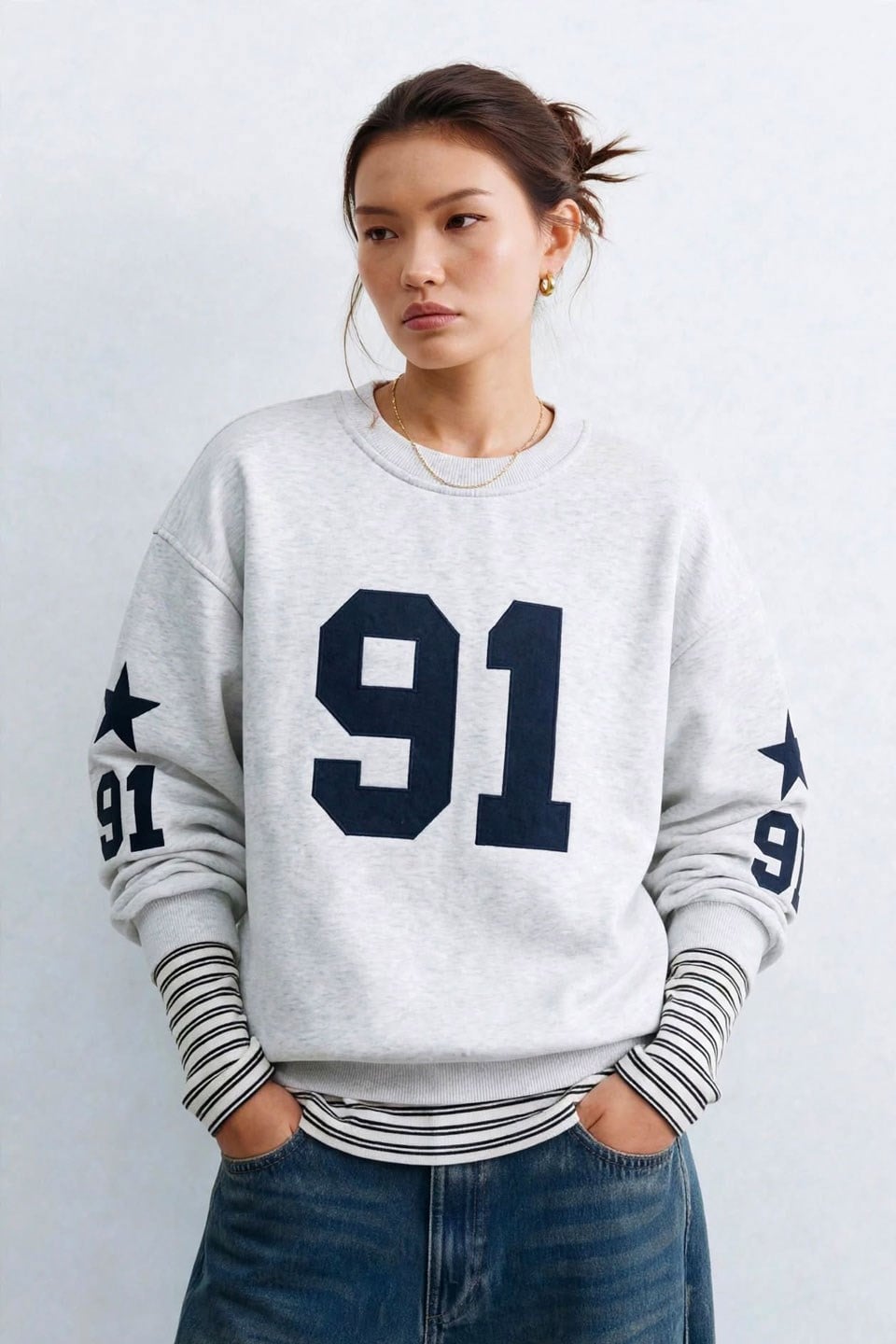 Kadın Bisiklet Yaka Sayı Baskılı Sweatshirt - Kar Melanj
