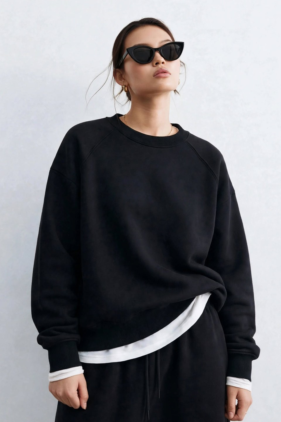 Kadın Bisiklet Yaka Sweatshirt - Siyah