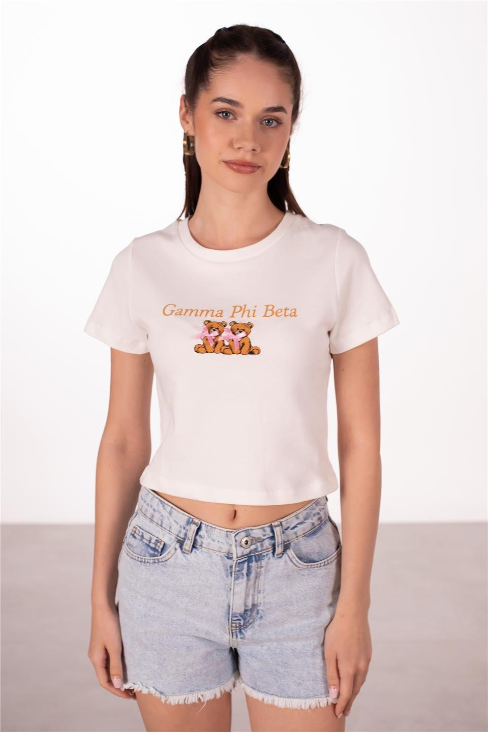 Gamma phi beta yazılı crop t-shirt-10434 Beyaz