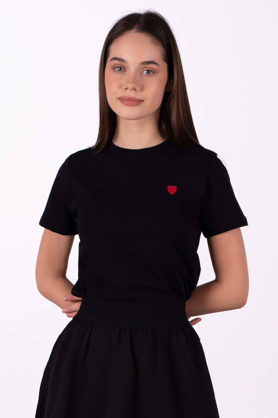 Kalp nakışlı basıc t-shirt-6338 Siyah