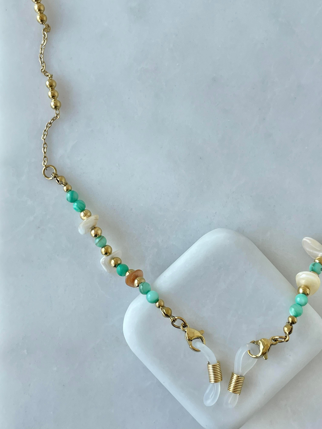 Çelik Doğal Taş Görünümlü Gözlük Zinciri Gold