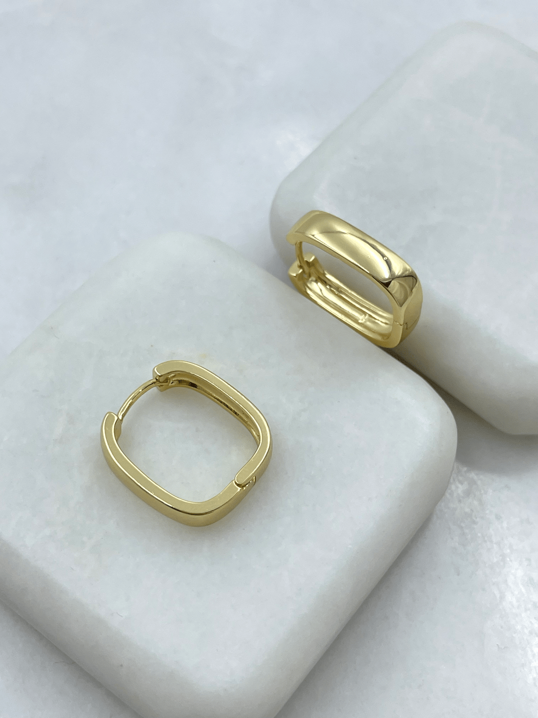 Özel Seri Köşeli Dikdörtgen Küpe Gold