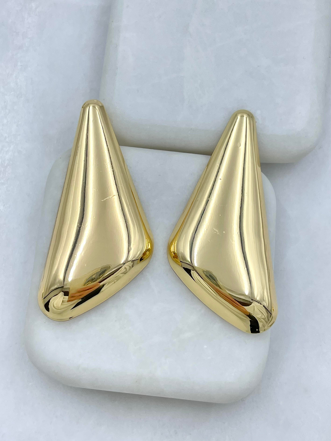 Altın Kaplama Asimetrik Plaka Küpe Gold