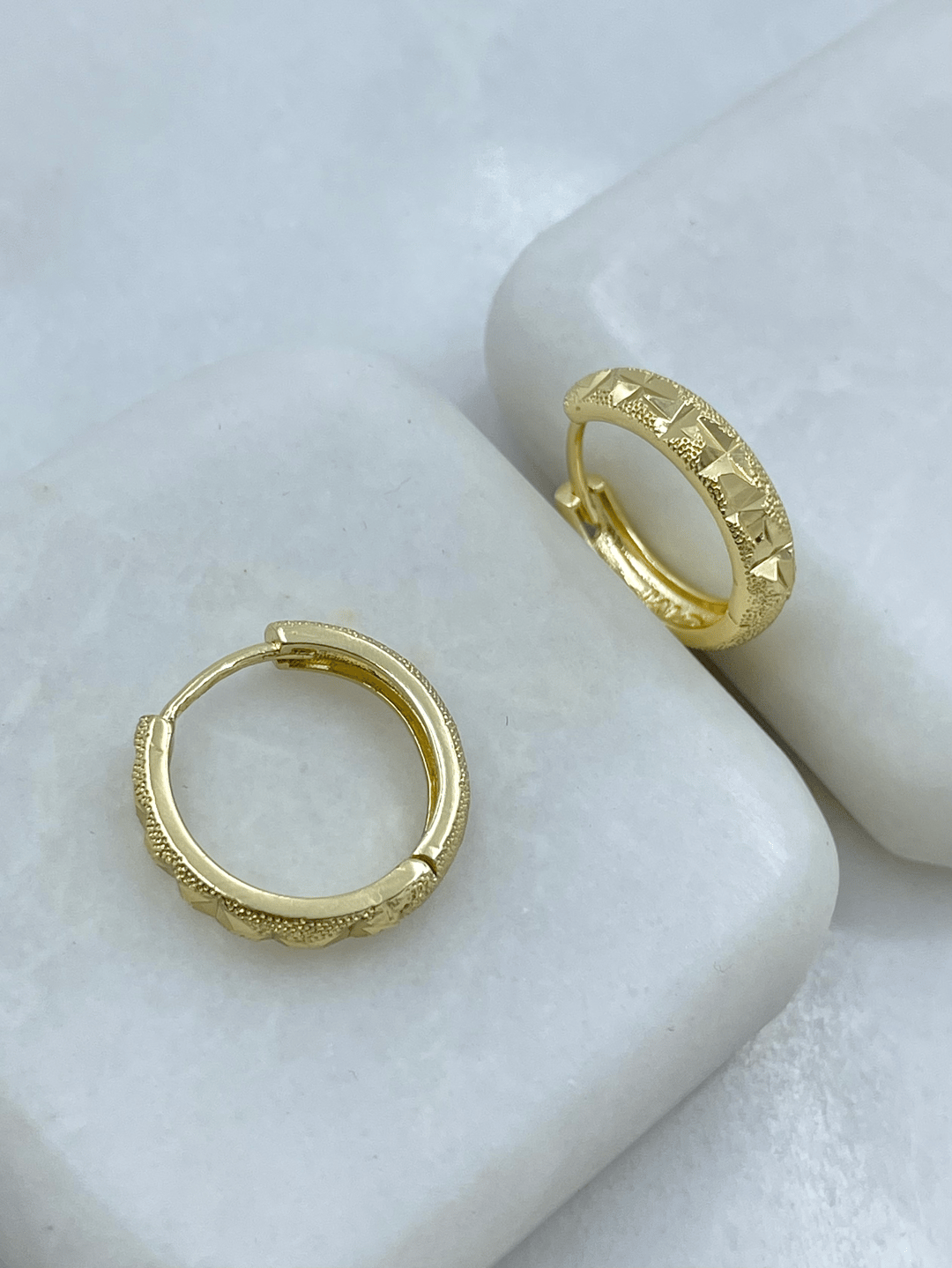 Altın Kaplama Lazer Işıltılı Kare Kesim Halka Küpe Gold