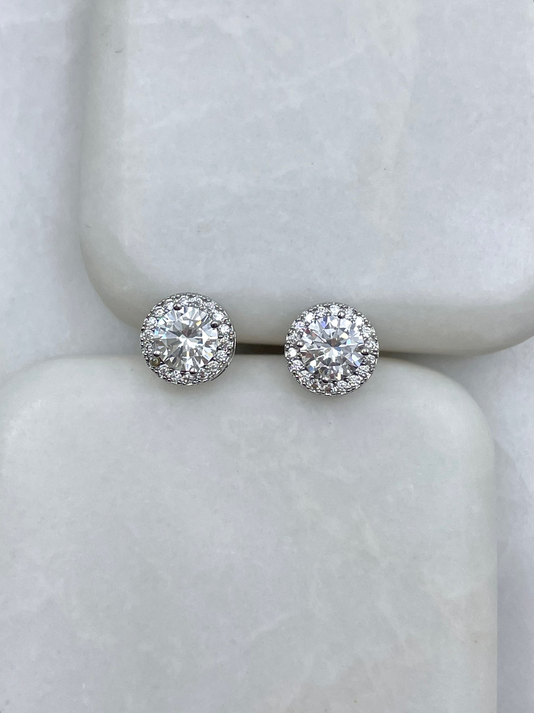 Altın Kaplama Gömme ve Kristal Taşlı Daire Küpe 0.8 mm Gümüş