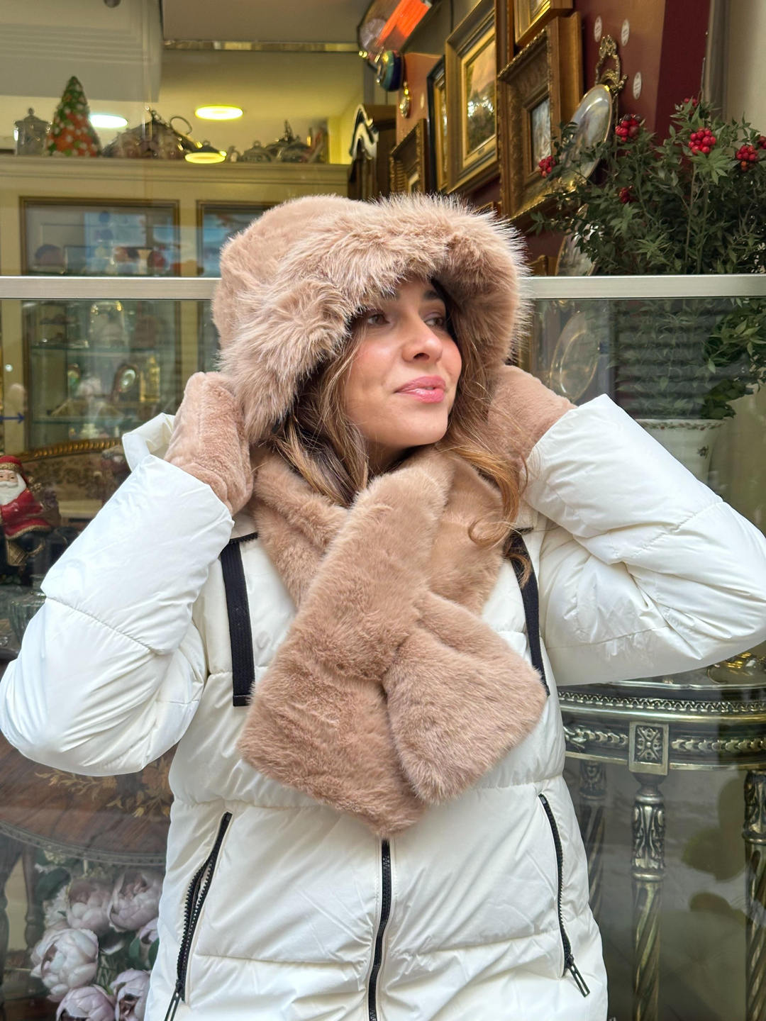 Kürklü İçten Geçmeli Atkı Camel