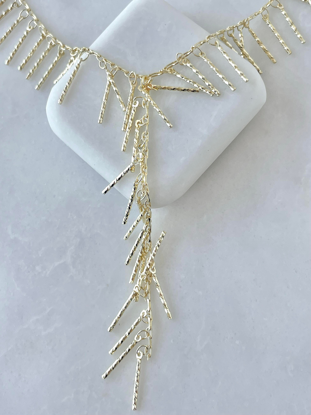 Altın Kaplama Sütun Sallantılı Y Model Kolye Gold