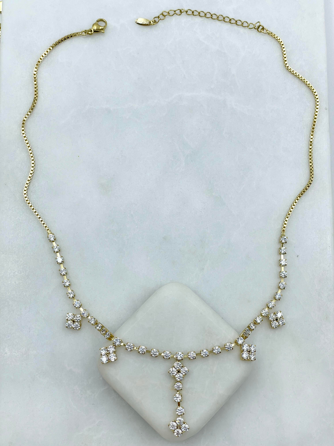 Özel Seri Kristal Taşlı Çiçek Sallantılı Su Yolu ve Zincir Model Kolye Gold