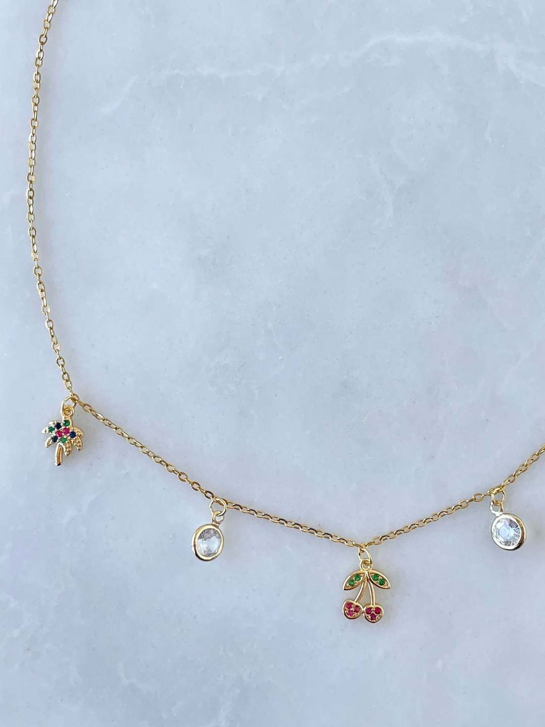 Çelik Renkli Kiraz ve Karpuz Sallantılı Kolye Gold