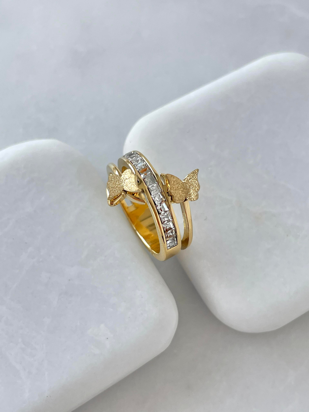 Çelik Kristal Taşlı Kelebek Yüzük Gold