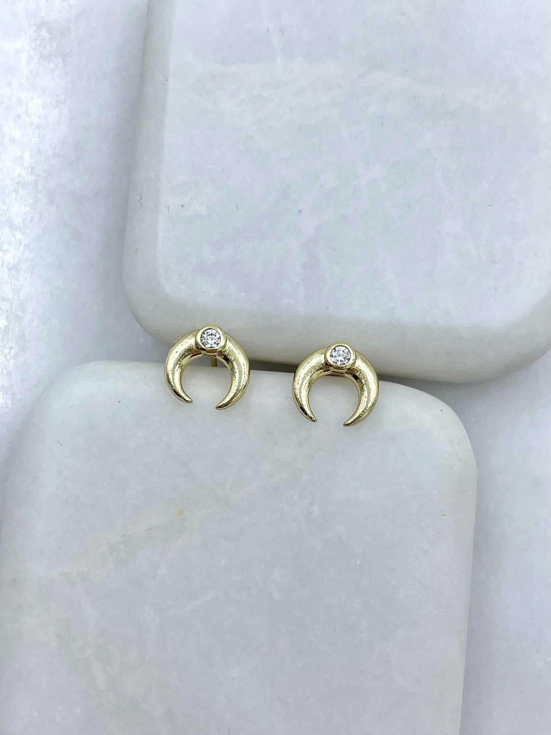 Özel Seri Kristal Taşlı C Küpe Gold