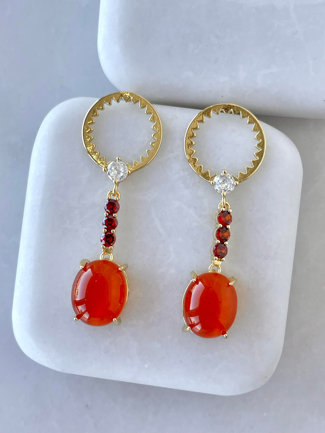 Altın Kaplama Kehribar Opal Taşlı Tasarım Küpe Gold