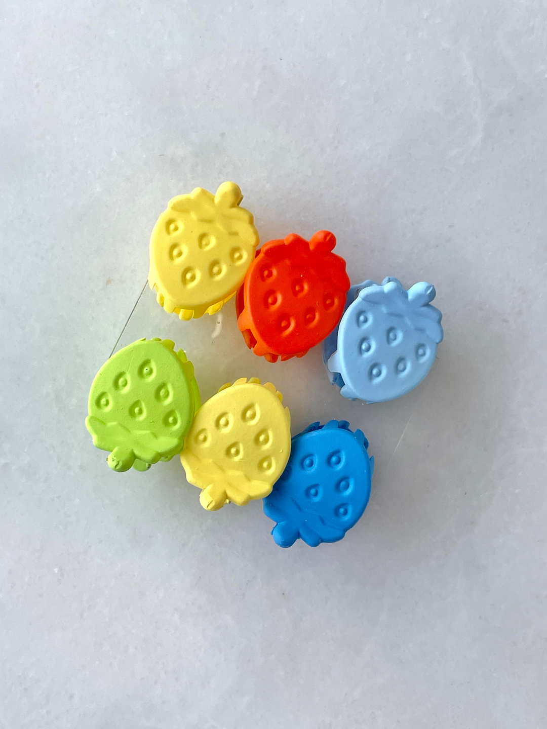 Altılı Çilek Model Minik Mandal Toka