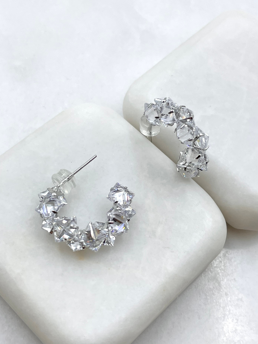 Özel Seri Işıltılı Swarovski Taşlı Küpe Gümüş