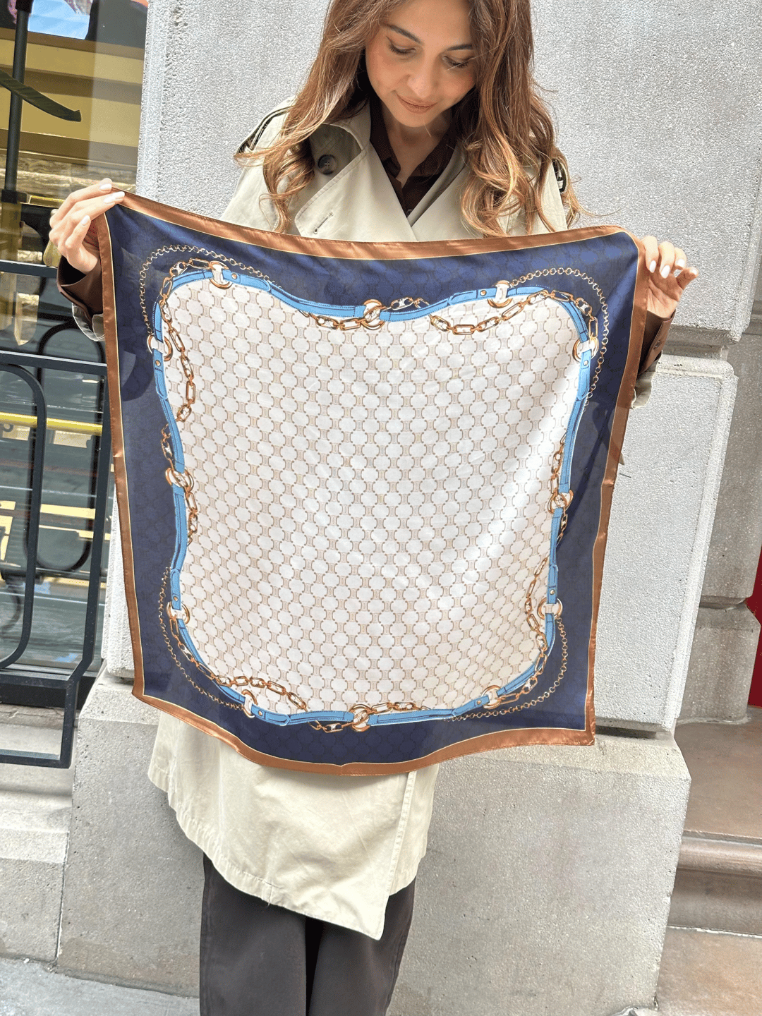 Zincir Desenli Fular 70 x 70 cm Renkli