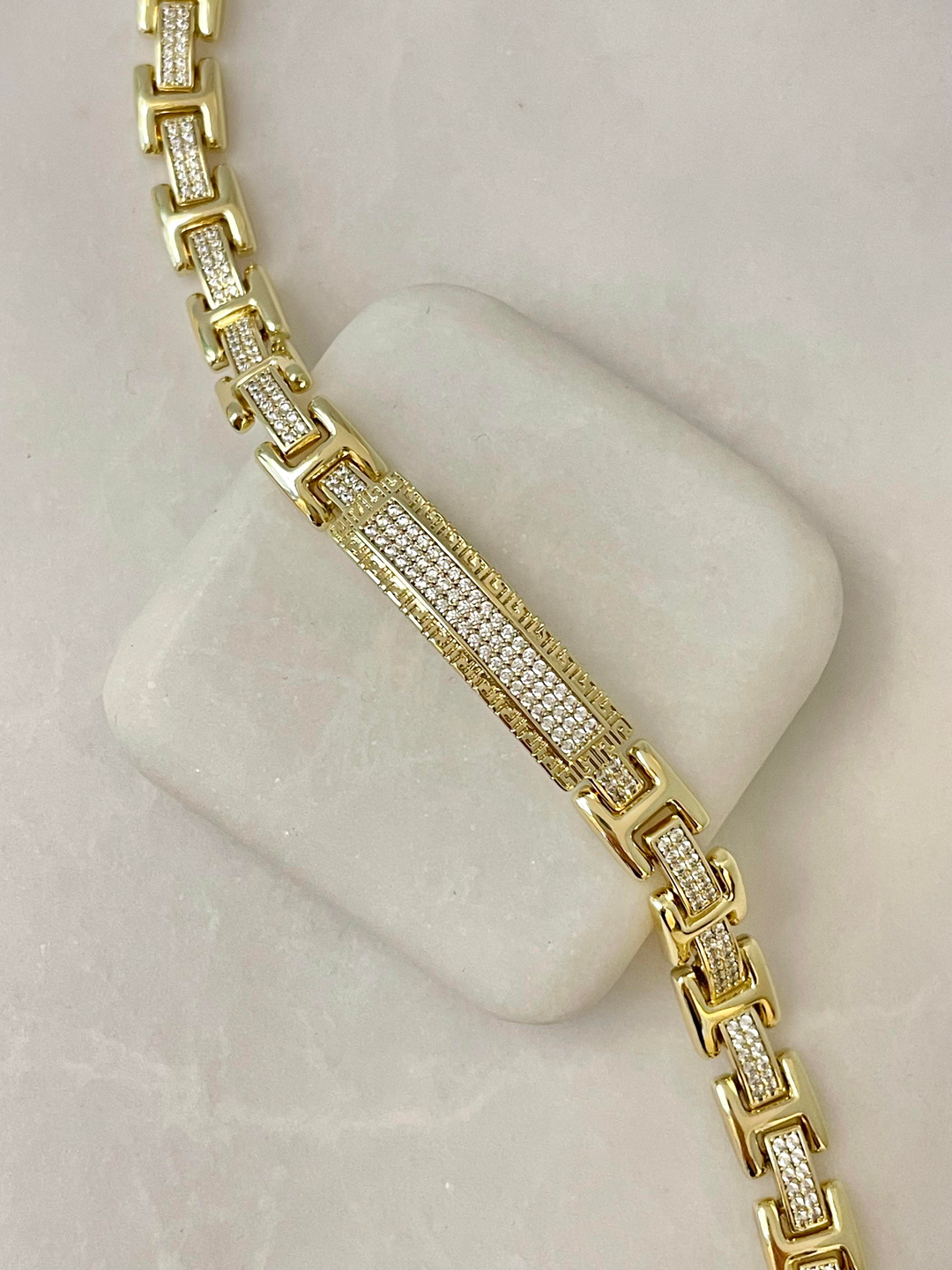 Özel Seri Zirkon Taşlı Dikdörtgen Plaka Bileklik Gold