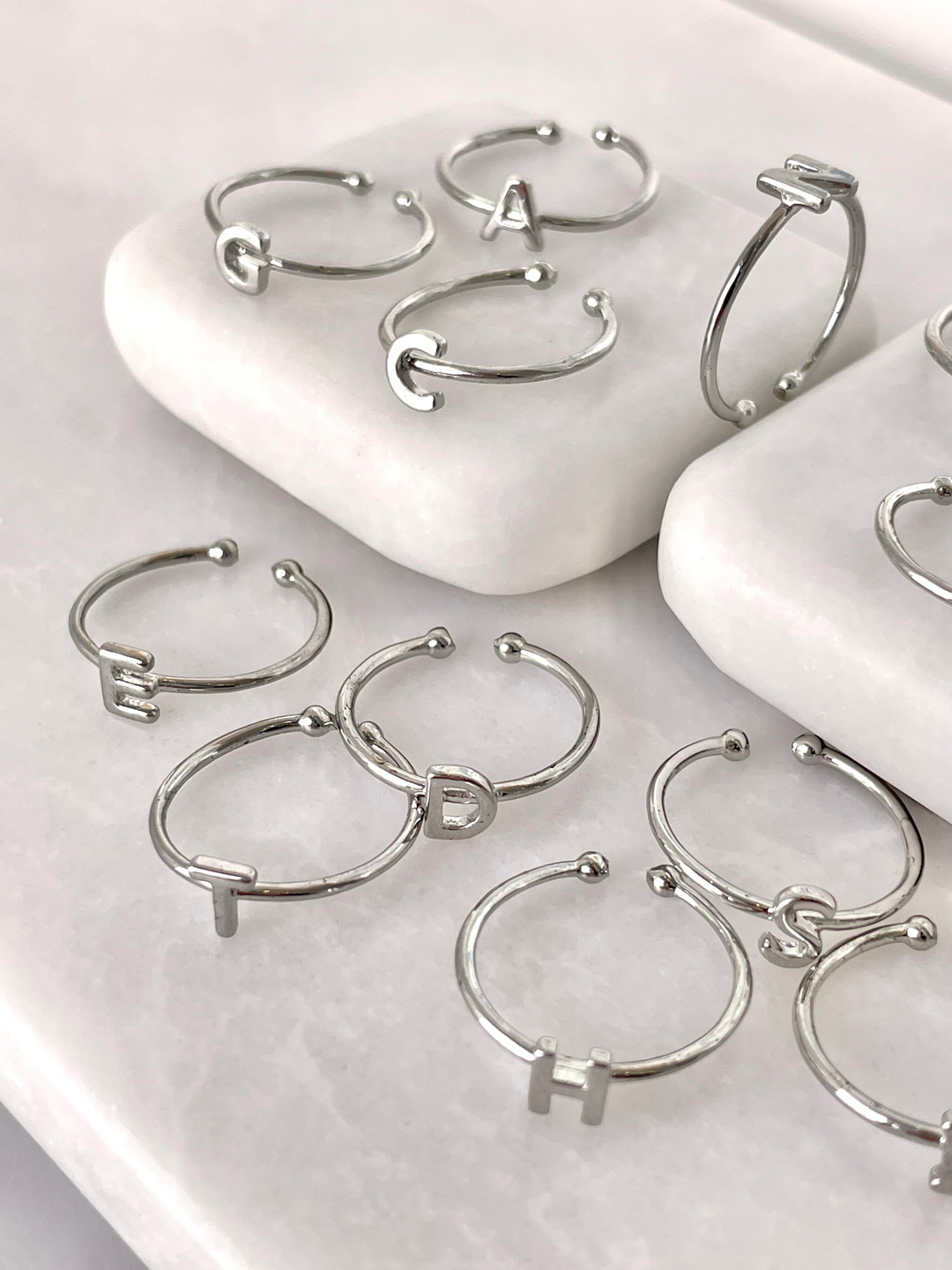 Minimal Harf Yüzük