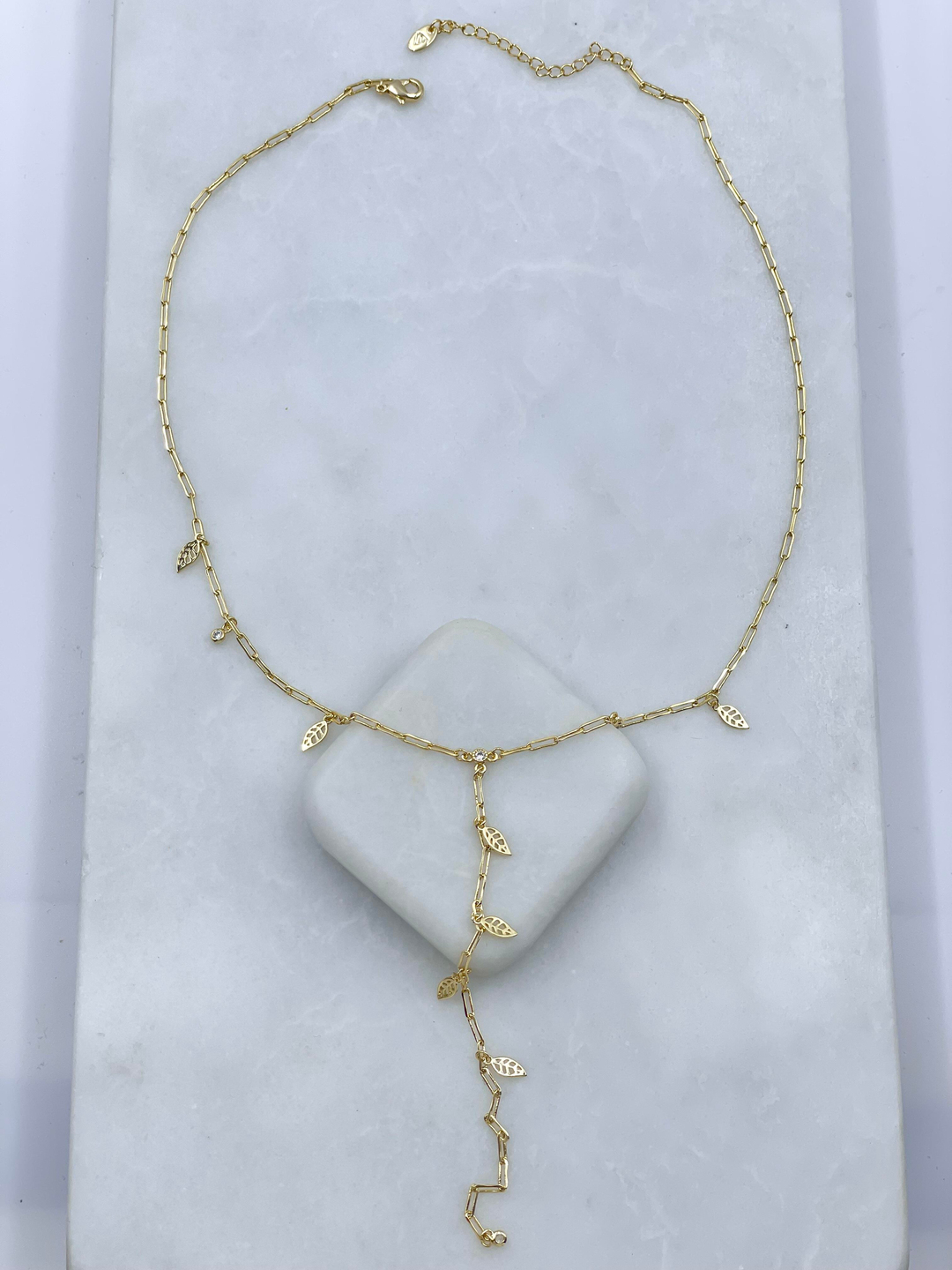 Altın Kaplama Yaprak Sallantılı Y Model Kolye Gold