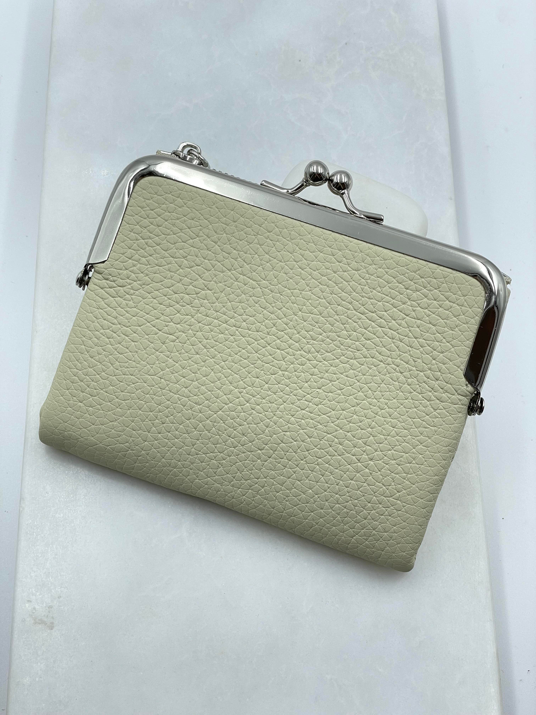 Çantalı Cüzdan Ekru