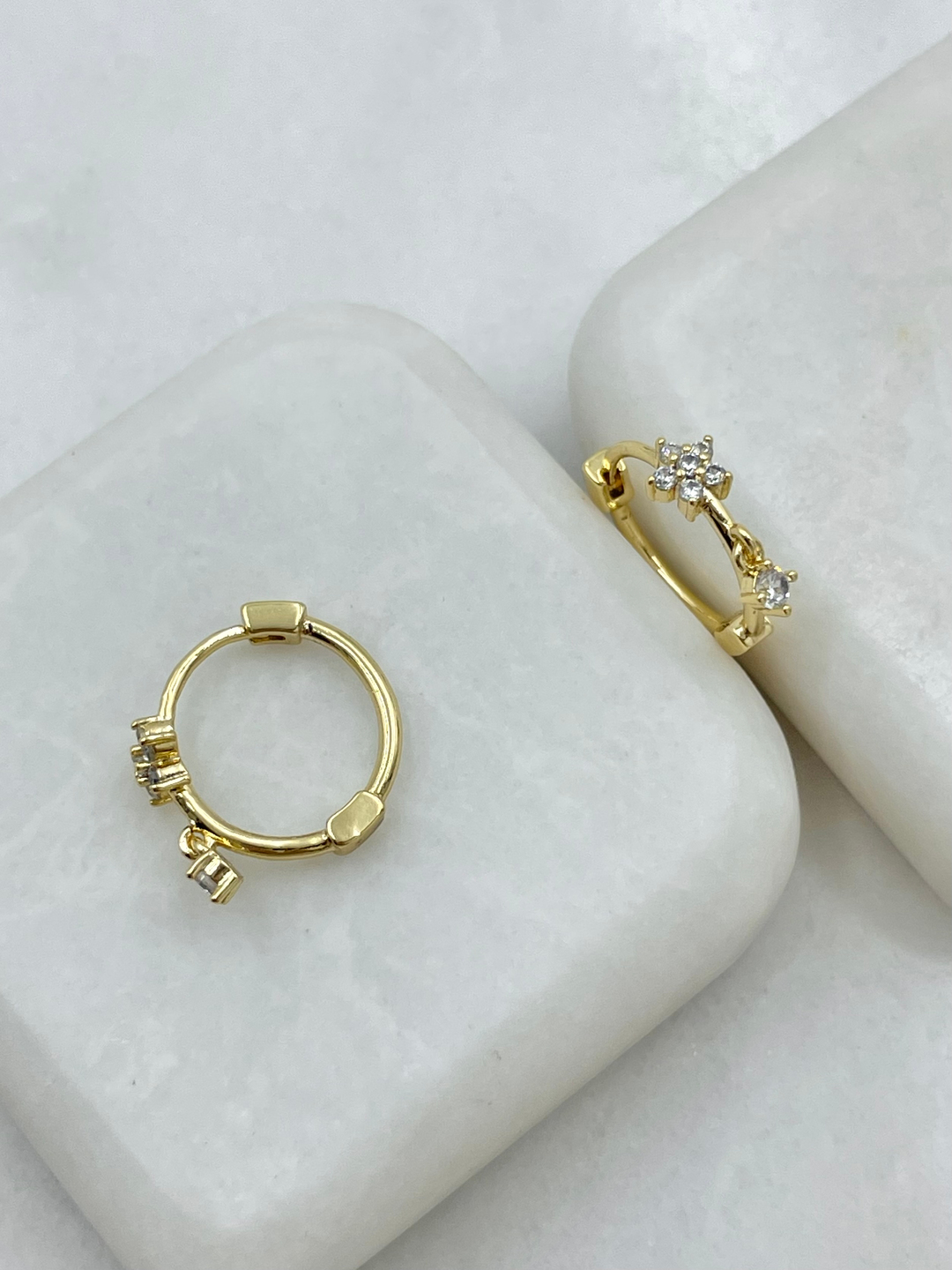 Özel Seri Kristal Taş Sallantılı Tasarım Çiçek Halka Küpe Gold