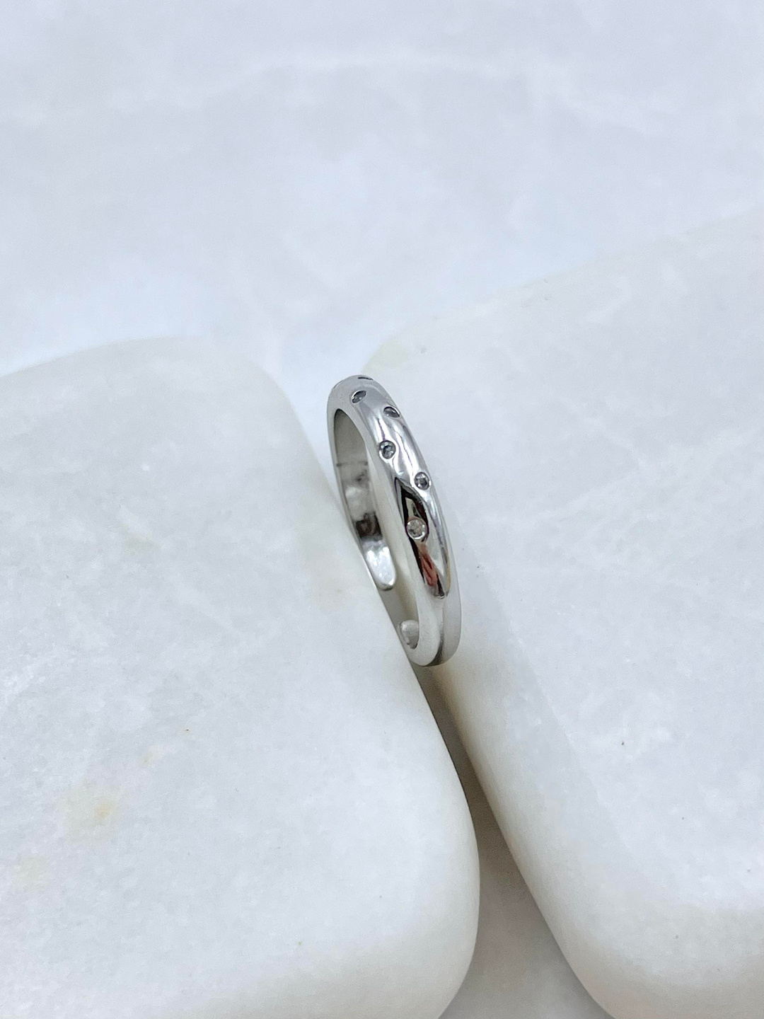 Altın Kaplama Minimal Kristal Taşlı Serçe Parmak Yüzüğü Gümüş