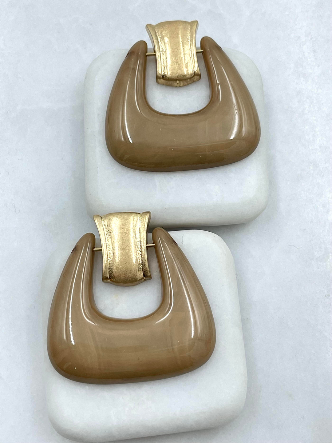 Altın Kaplama Eskitme Detaylı Çanta Model Vintage Küpe Vizon