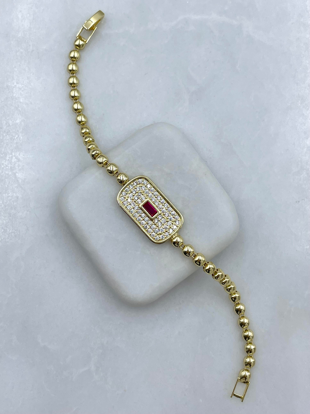 Altın Kaplama Kırmızı Kristal Taşlı Dikdörtgen Model Bileklik Gold
