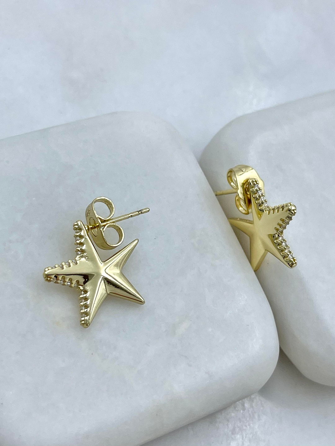 Özel Seri Gömme Taşlı Minik Yıldız Küpe