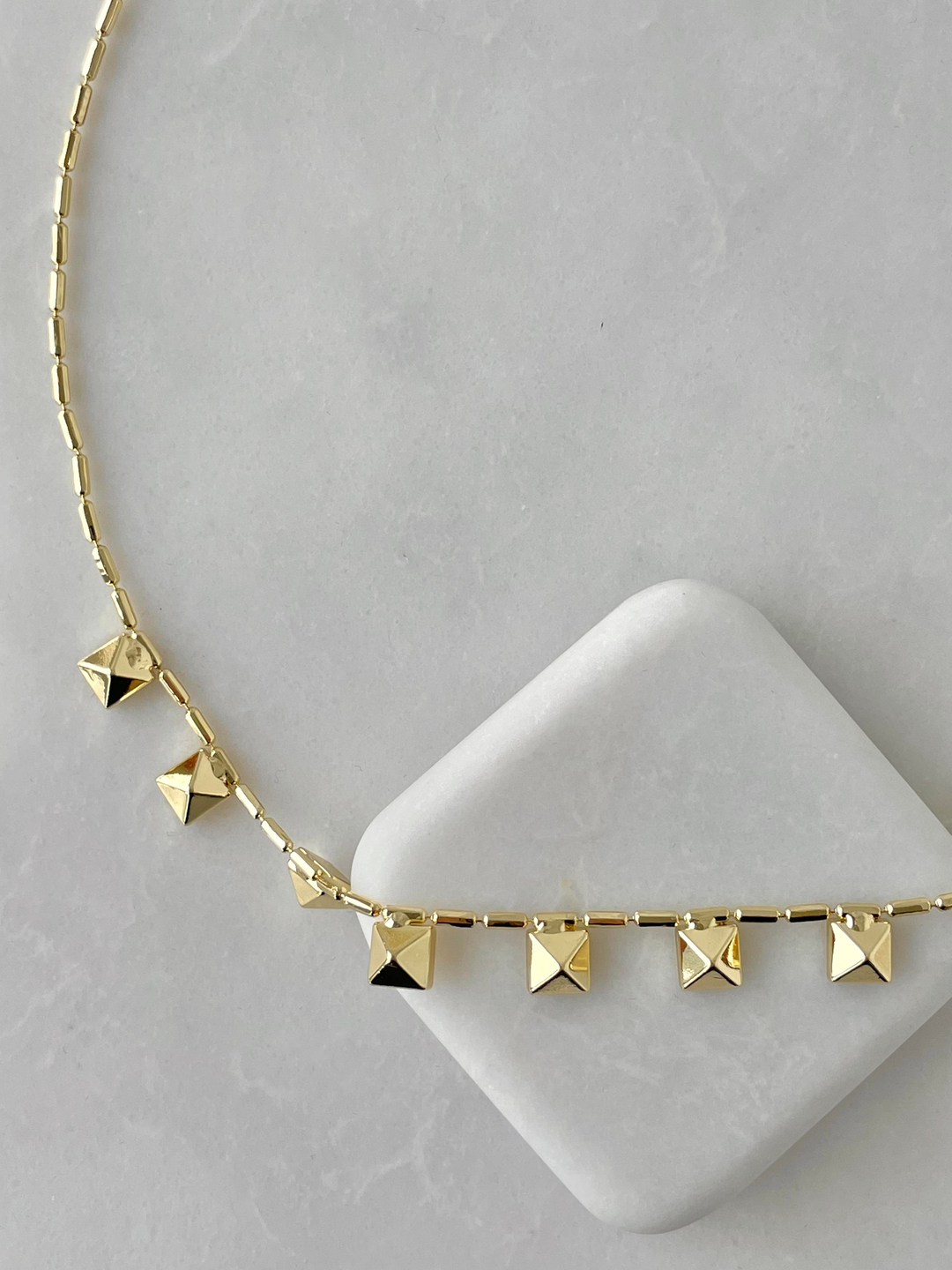 Altın Kaplama Prizma Plaka Kolye Gold