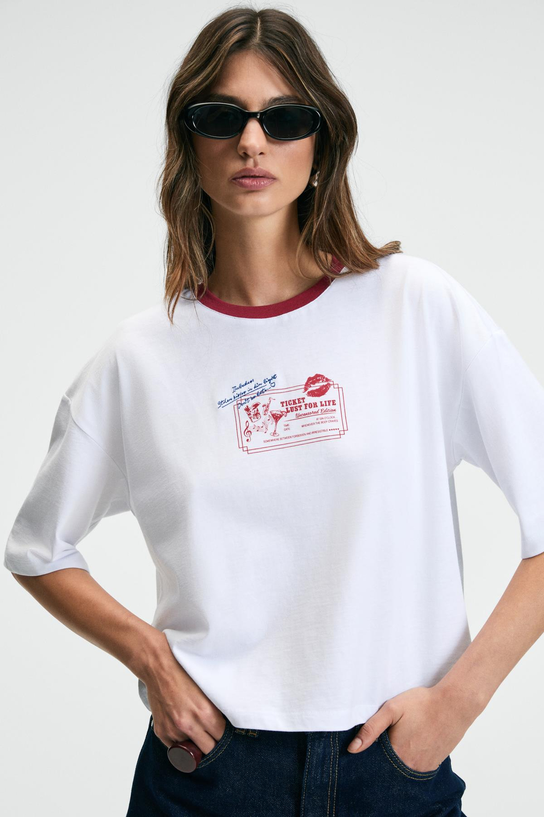 ARMELIA Kadın Bisiklet Yaka Düşük Omuz Önü Baskı Ve Nakış Detaylı Relaxed Beyaz T-Shirt