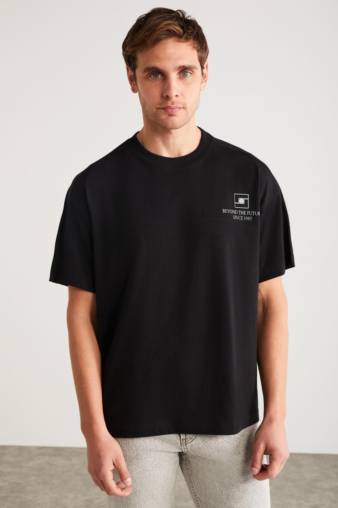 BRATT Basic Regular Siyah Tekli T-Shirt