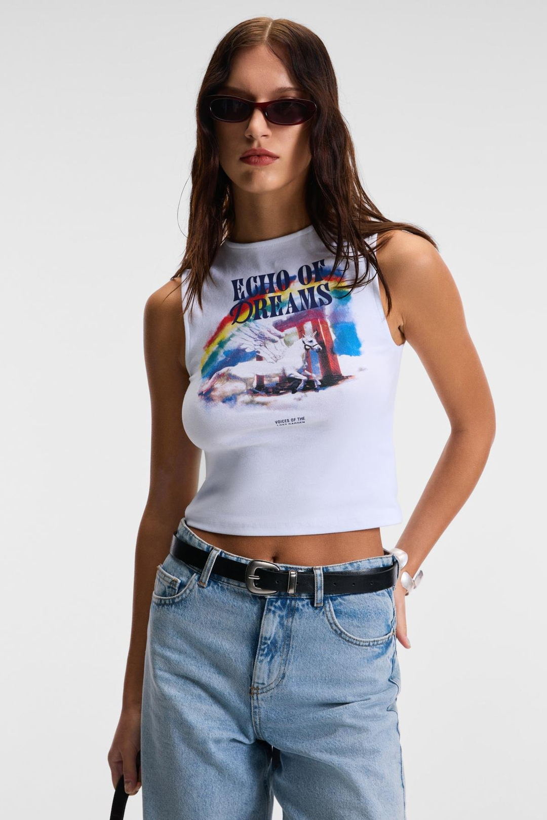 DAREVA Kadın Esnek Kumaşlı Sıfır Kol Baskı Detaylı Yumuşak Dokulu Slim Fit Beyaz T-Shirt