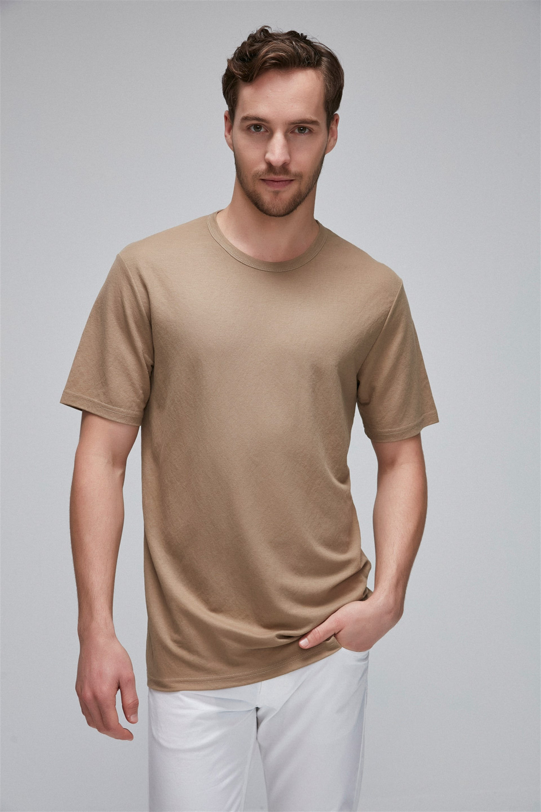 EVAN Erkek Kahverengi Düz Renk Yuvarlak Yaka Comfort Fit T-Shirt