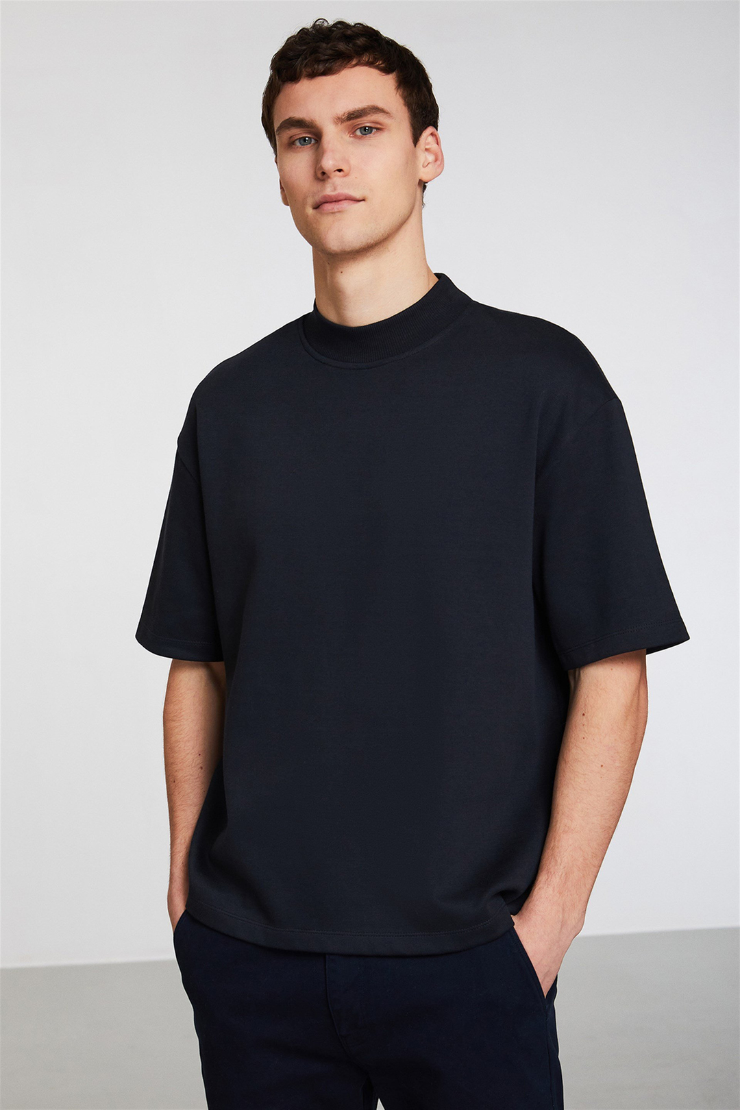 FABIO Erkek Lacivert Düz Renk Dik Yakalı Oversıze T-Shirt