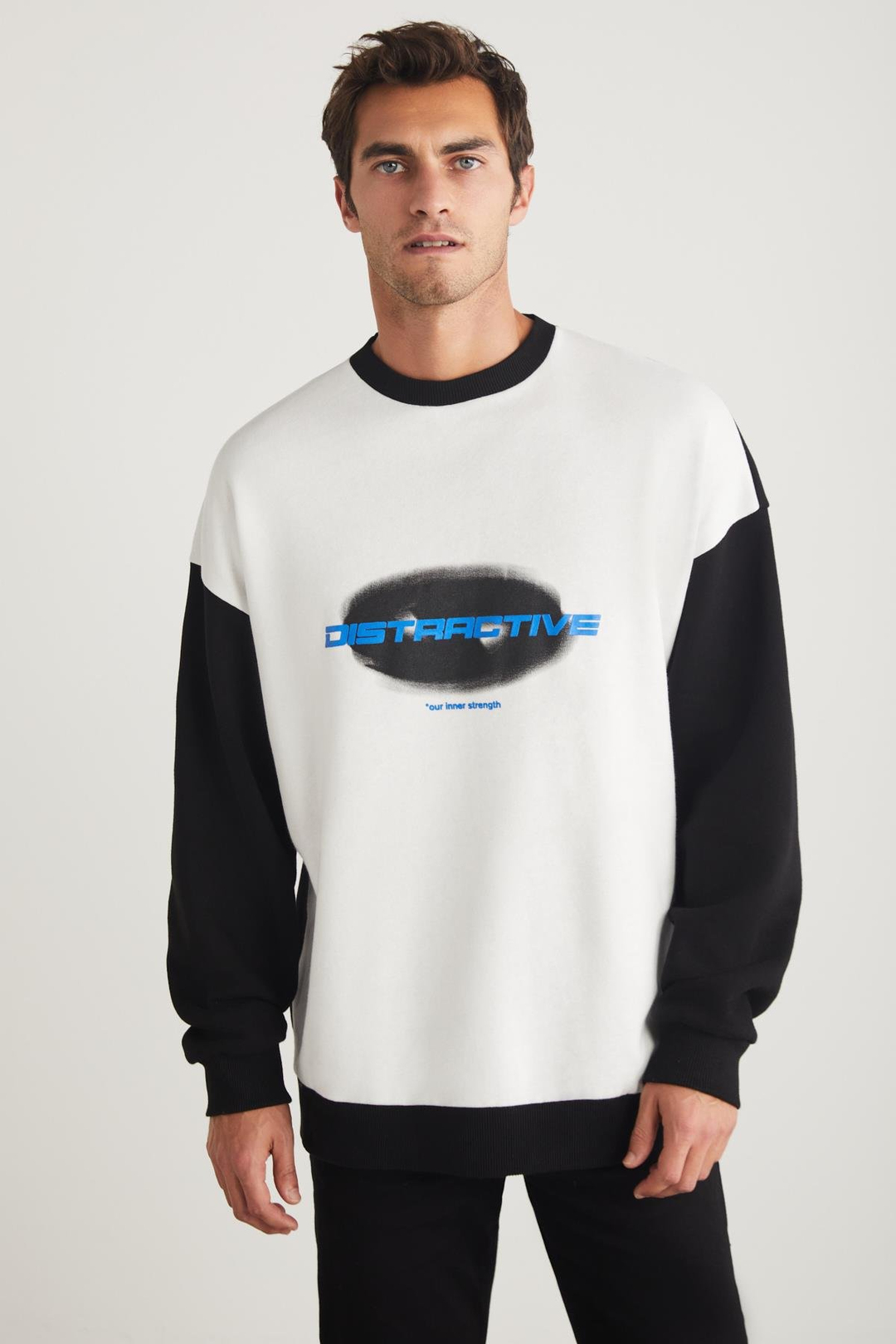 HANION  Oversize Siyah - Beyaz Tekli Sweatshirt