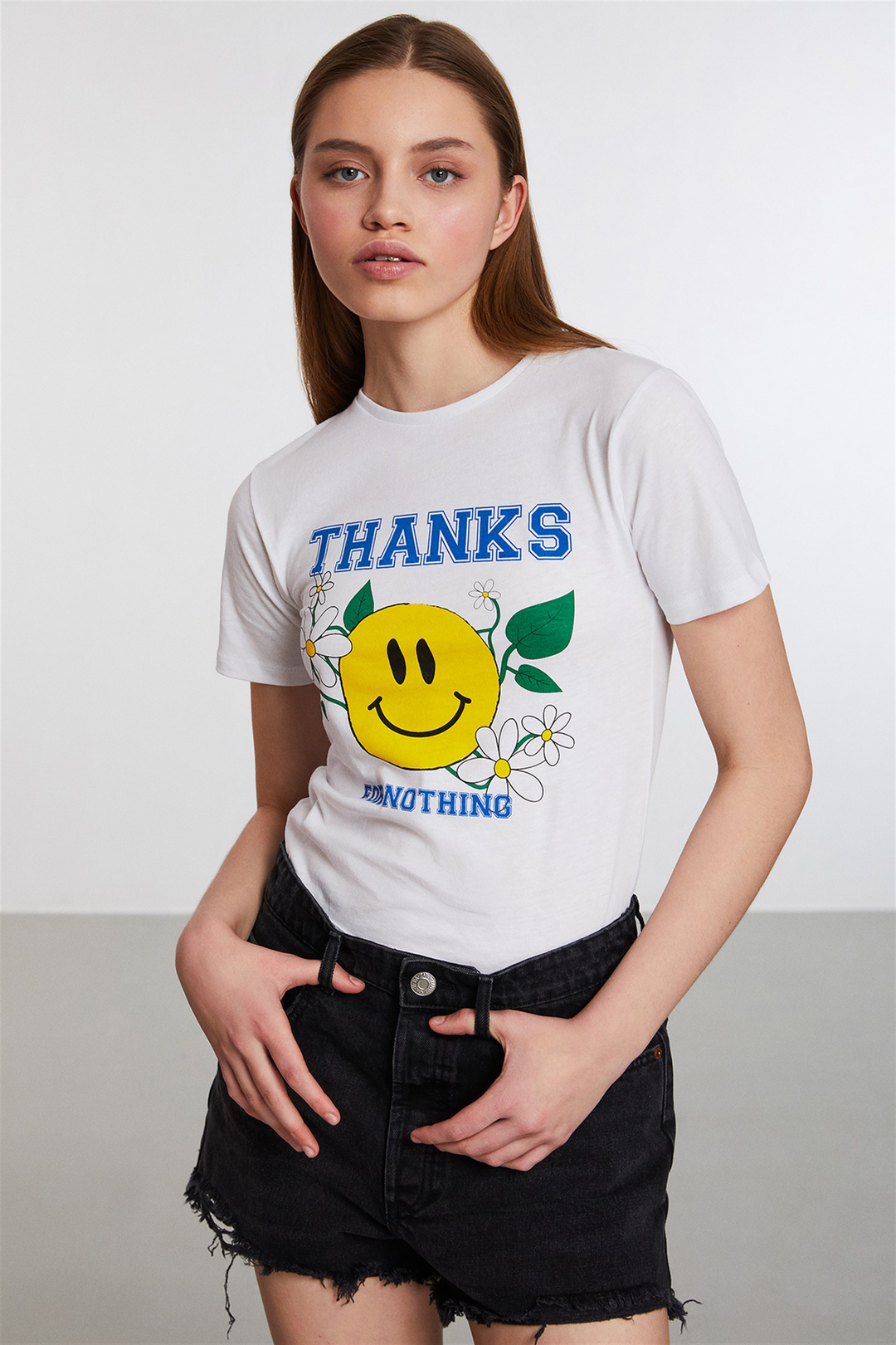 HAWAI Kadın Beyaz Baskılı Yuvarlak Yaka Comfort Fit T-Shirt