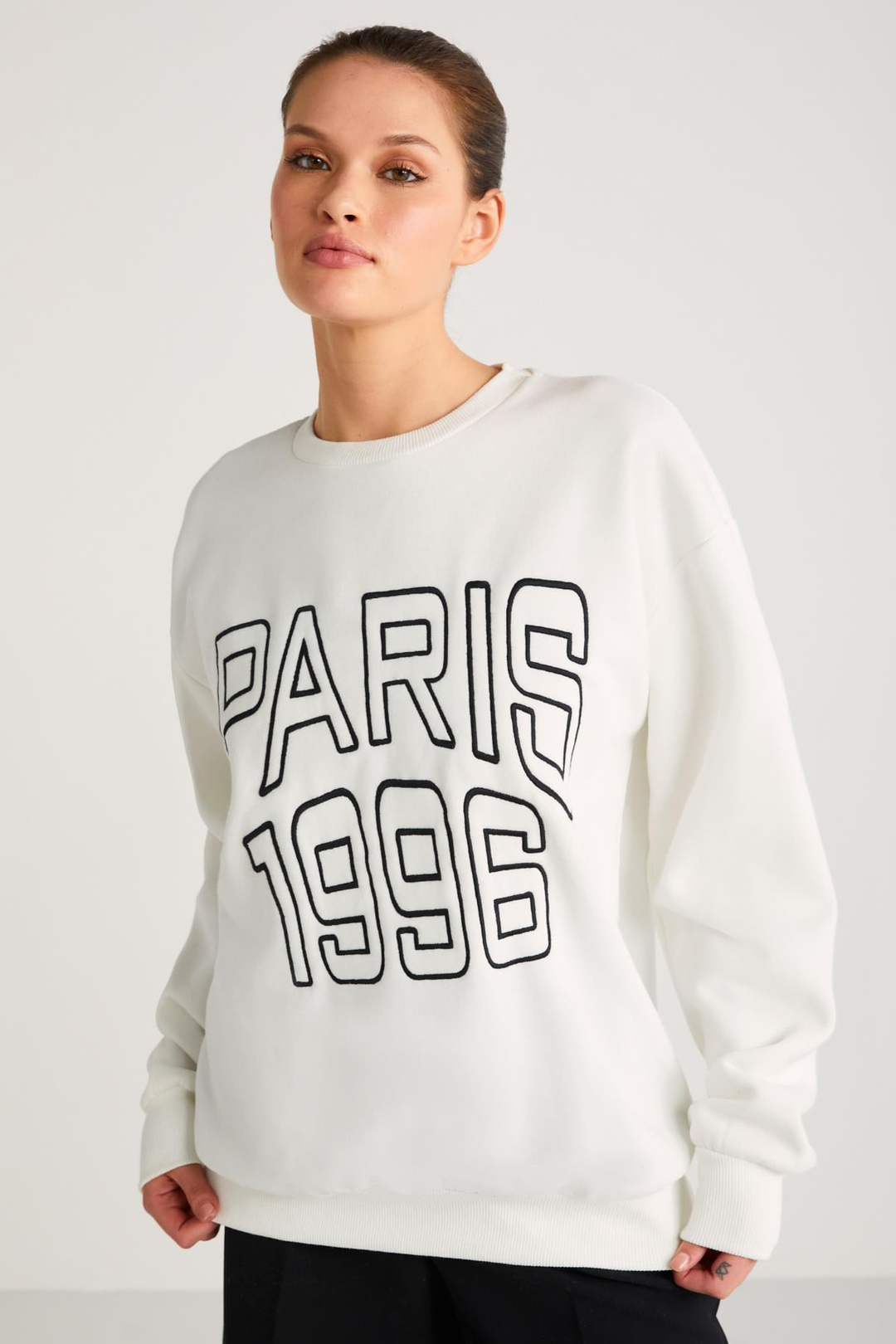 IMOGEN  Oversize Ekru Tekli Sweatshirt