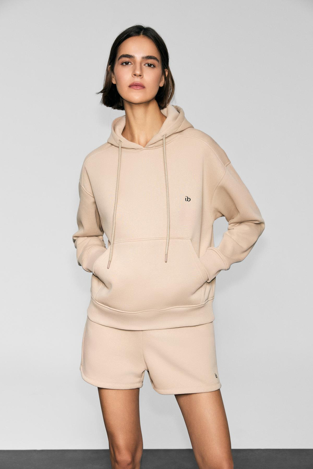 JINGSO Kadın Polarlı Yumuşak Kapüşonlu Kanguru Cepli Baskı Detaylı Vizon Sweatshirt