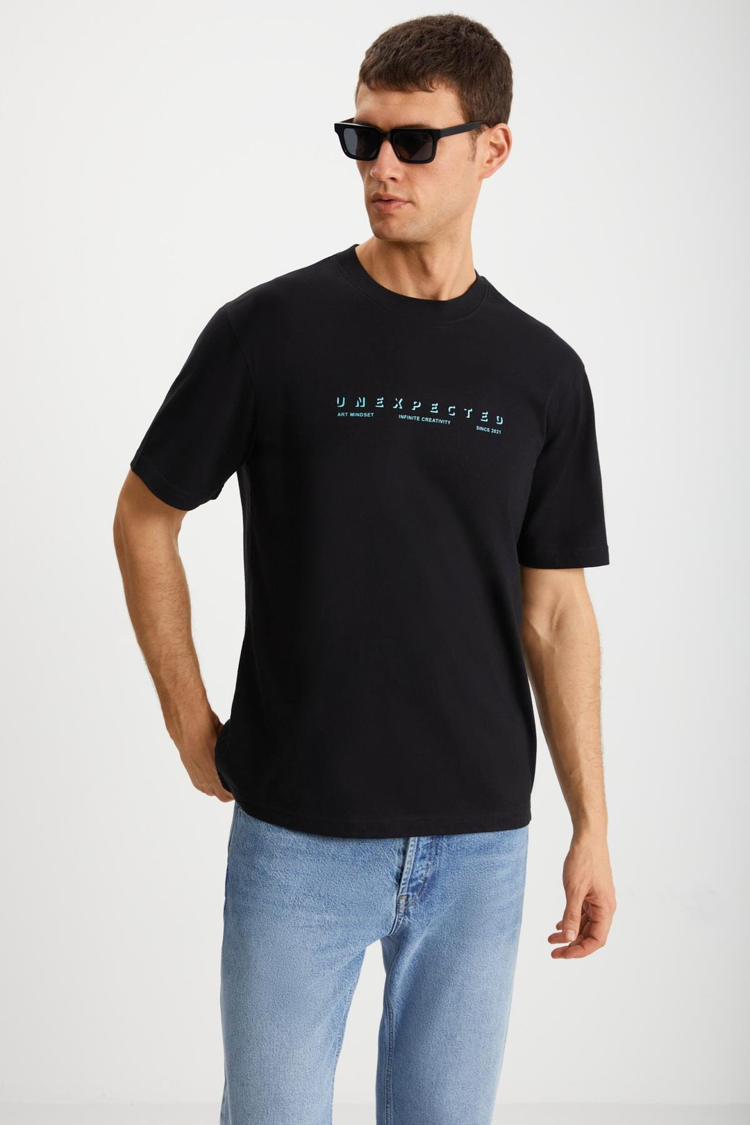 KINGSLEY Erkek %100 Pamuk Baskılı Kısa Kollu Regular Fit Siyah T-Shirt