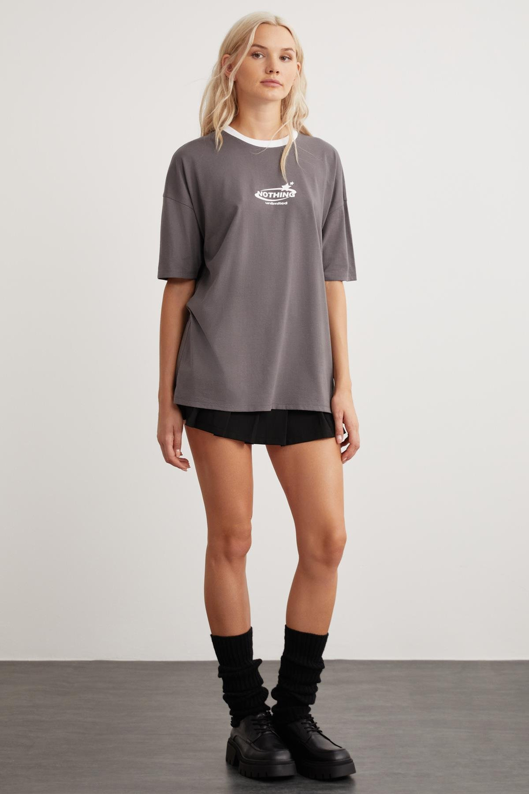 LARA  Slim Antrasit Tekli T-Shirt