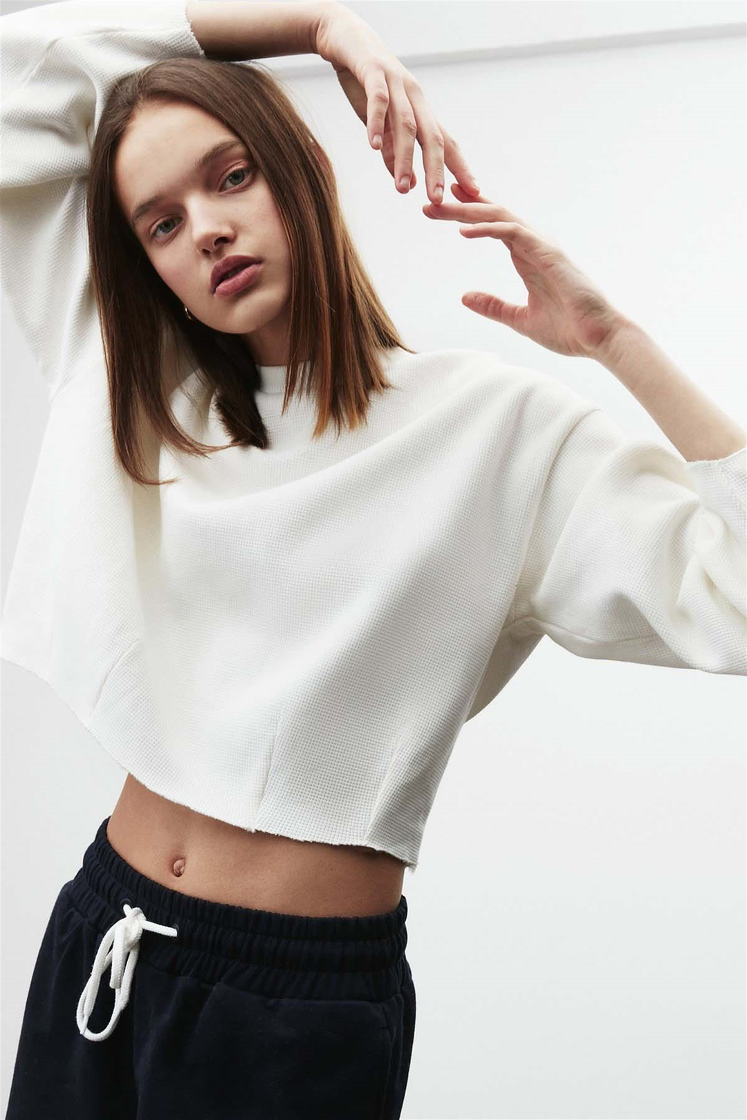 LIV Örme Crop Fit Beyaz  Sweatshirt
